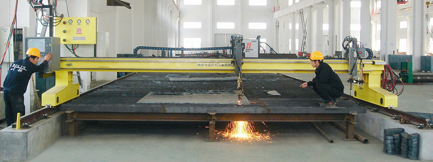 Instalación y puesta en marcha de cortadora plasma de llama CNC