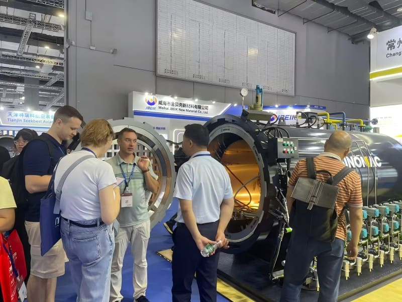 Changzhou Sinomac Mechanical Technology Co., Ltd. participó destacadamente en la Feria de Tecnologías Industriales de Materiales Compuestos de China 2025: Asistir juntos a la cita de la industria, presenciar el poder de la innovación